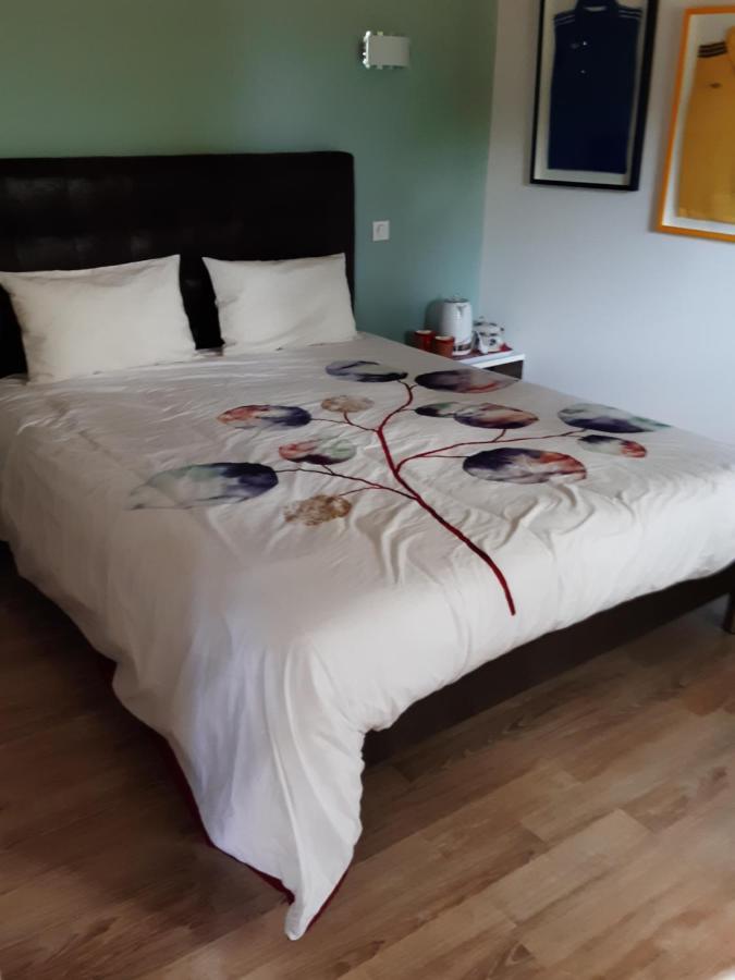 La Ferme De Capucine Bed and Breakfast Culhat Eksteriør billede